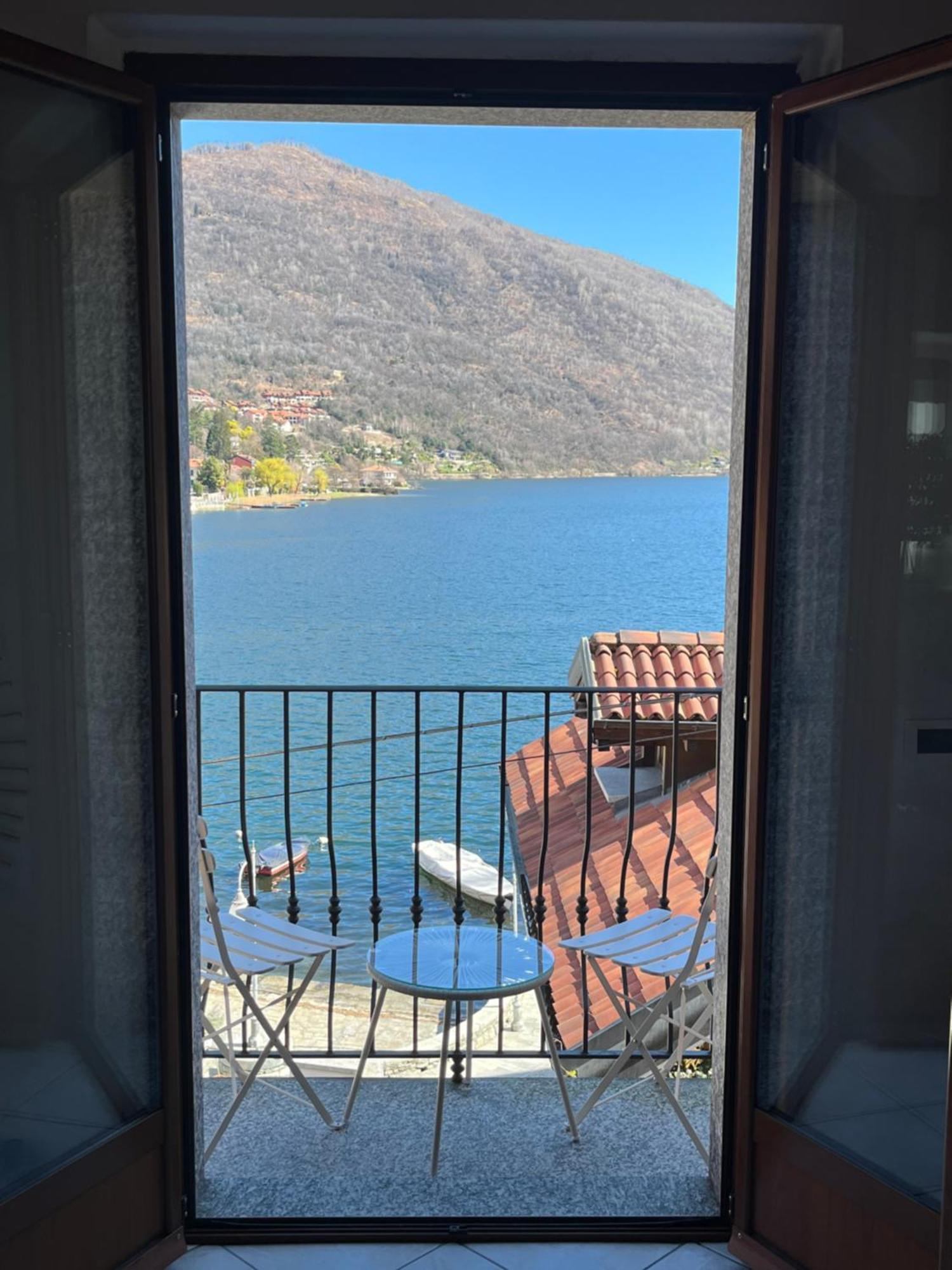 Stupenda Villa Vista Lago Mergozzo Bagian luar foto